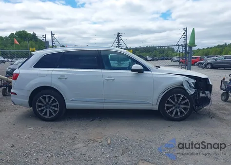 2018 Audi Q7 3.0T Premium from USA, damaged, VIN WA1LAAF70JD031855